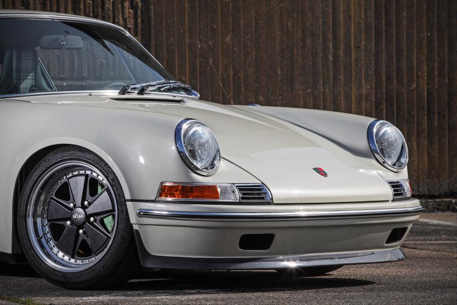 Детали экстерьера Porsche 911 Retro Evergreen by Kaege (993) 2016 года  (фото 27 из 44)